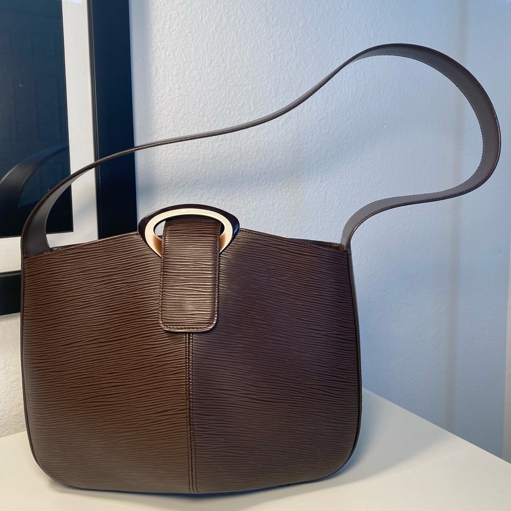 Louis Vuitton Brown Epi Leather Shoulder Bag - Picture 15 of 15